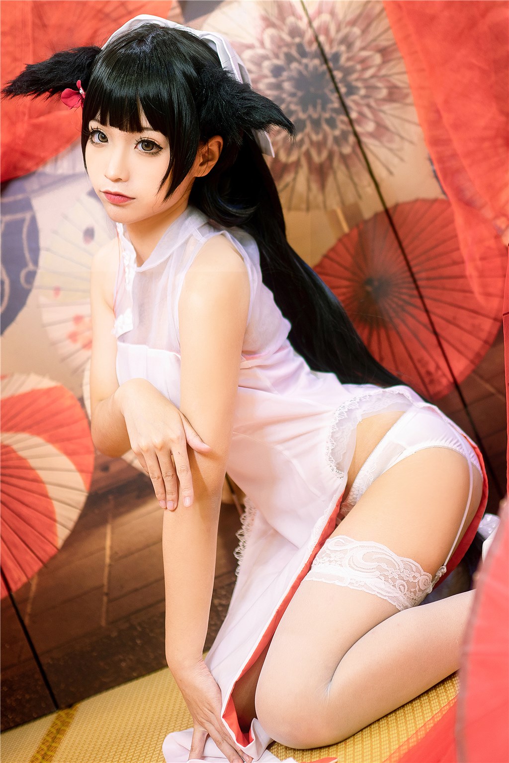 91黑料网独家揭秘：私密晚宴上偶像与情人低语绵绵，温柔互动令全场动容